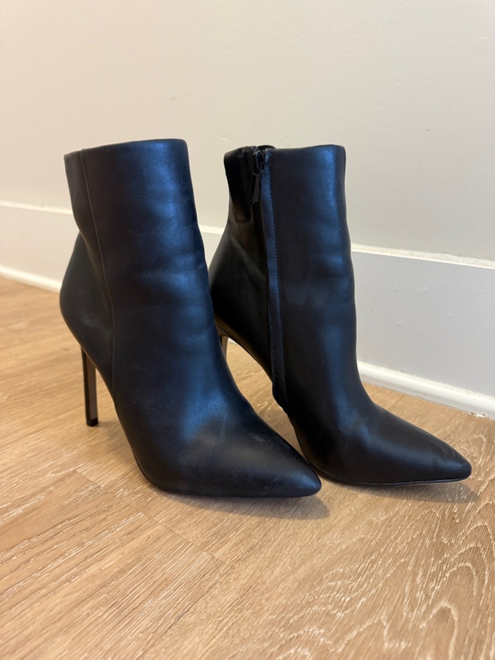 Sam Edelman Wrenley Black Pointed Toe Stiletto Ankle Booties